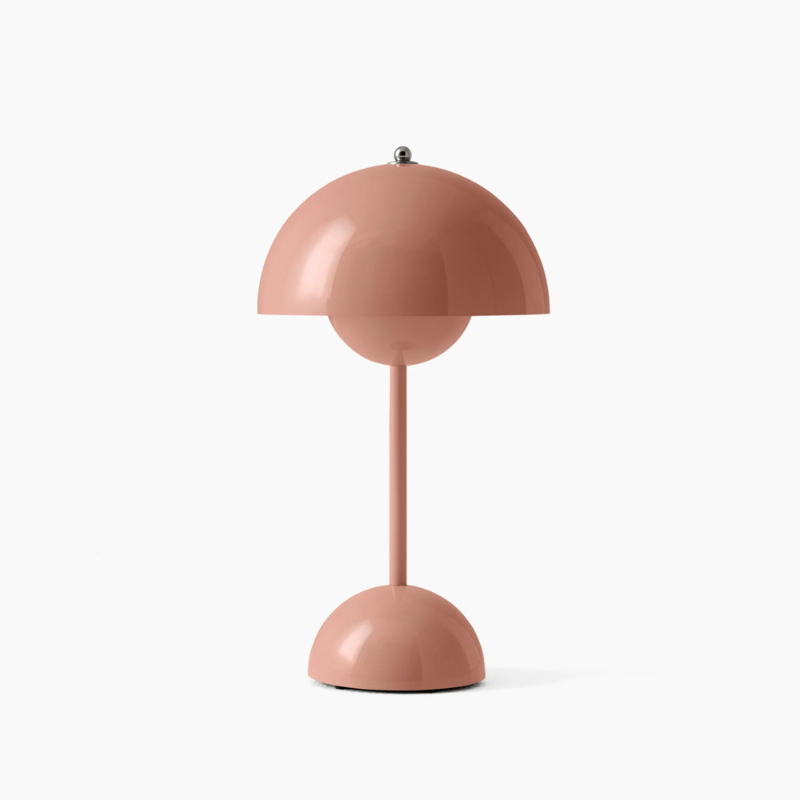 Minimalist rechargeable table lamp with dimmable LED light and cordless design