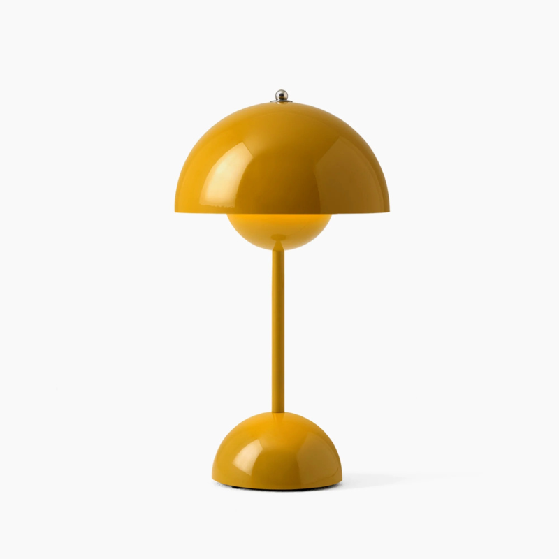 Minimalist rechargeable table lamp with dimmable LED light and cordless design